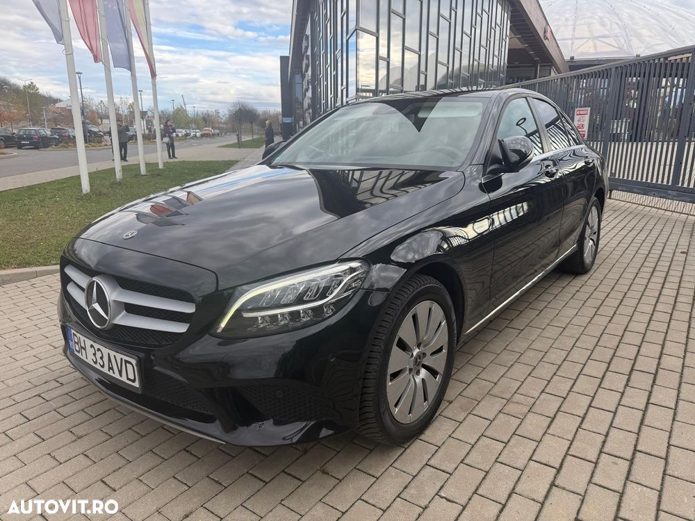 Mercedes-Benz C - 13