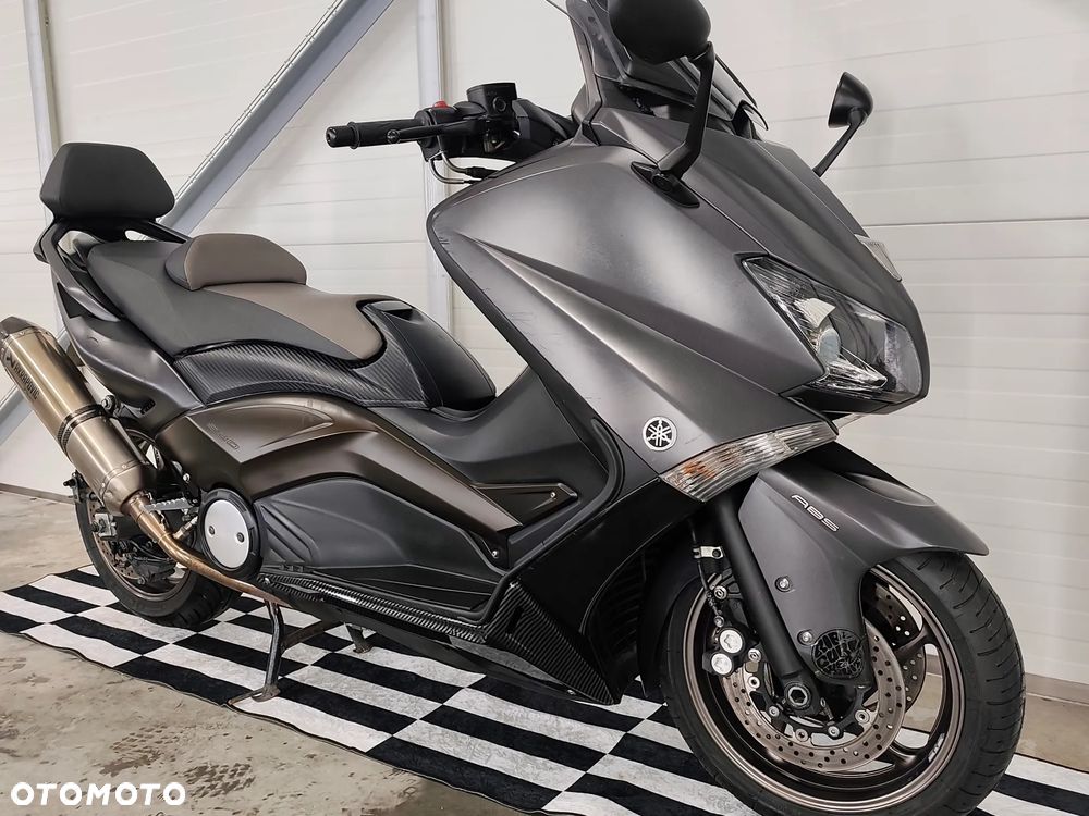 Yamaha Tmax - 8