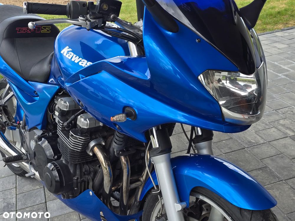 Kawasaki ZR - 5