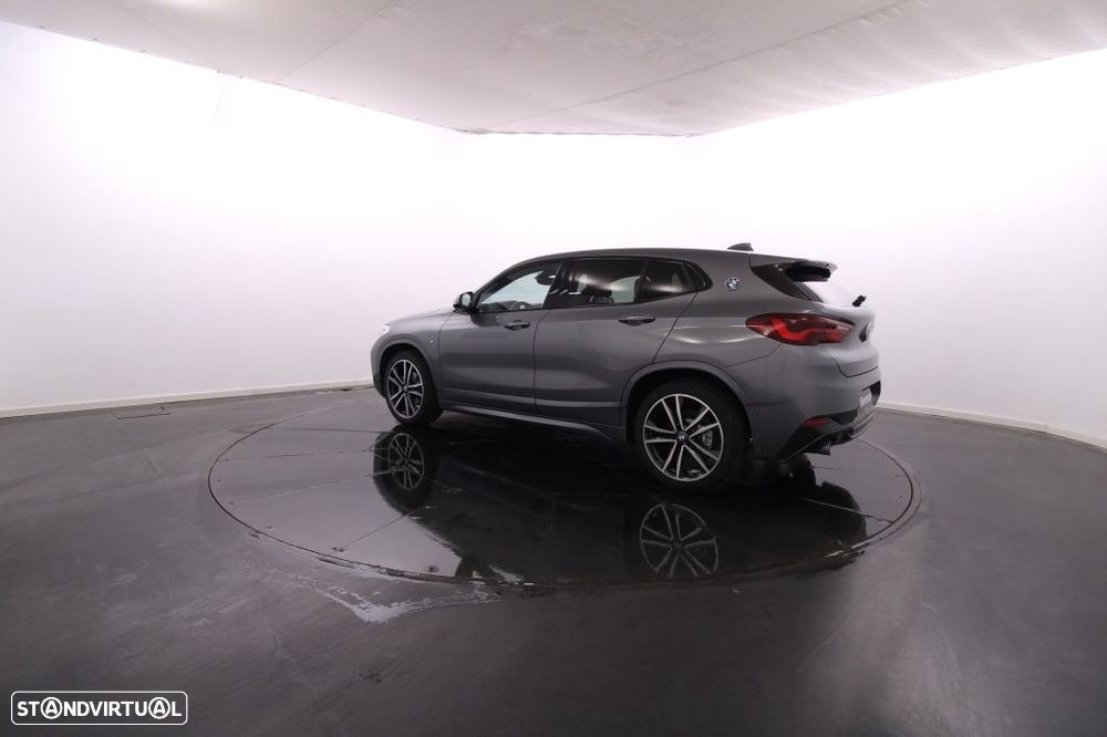 BMW X2 16 d sDrive Auto Pack M - 4