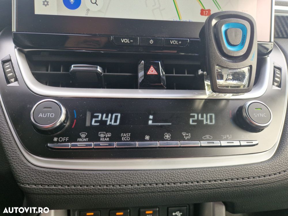 Toyota Corolla Cross - 21