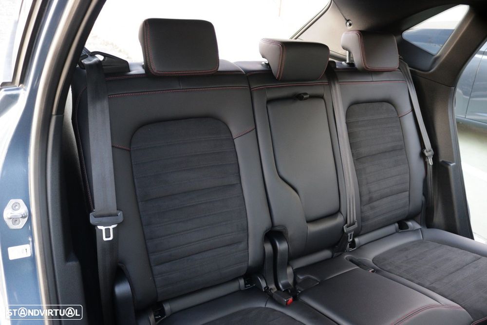 Ford Kuga 2.5 PHEV ST-Line X - 26