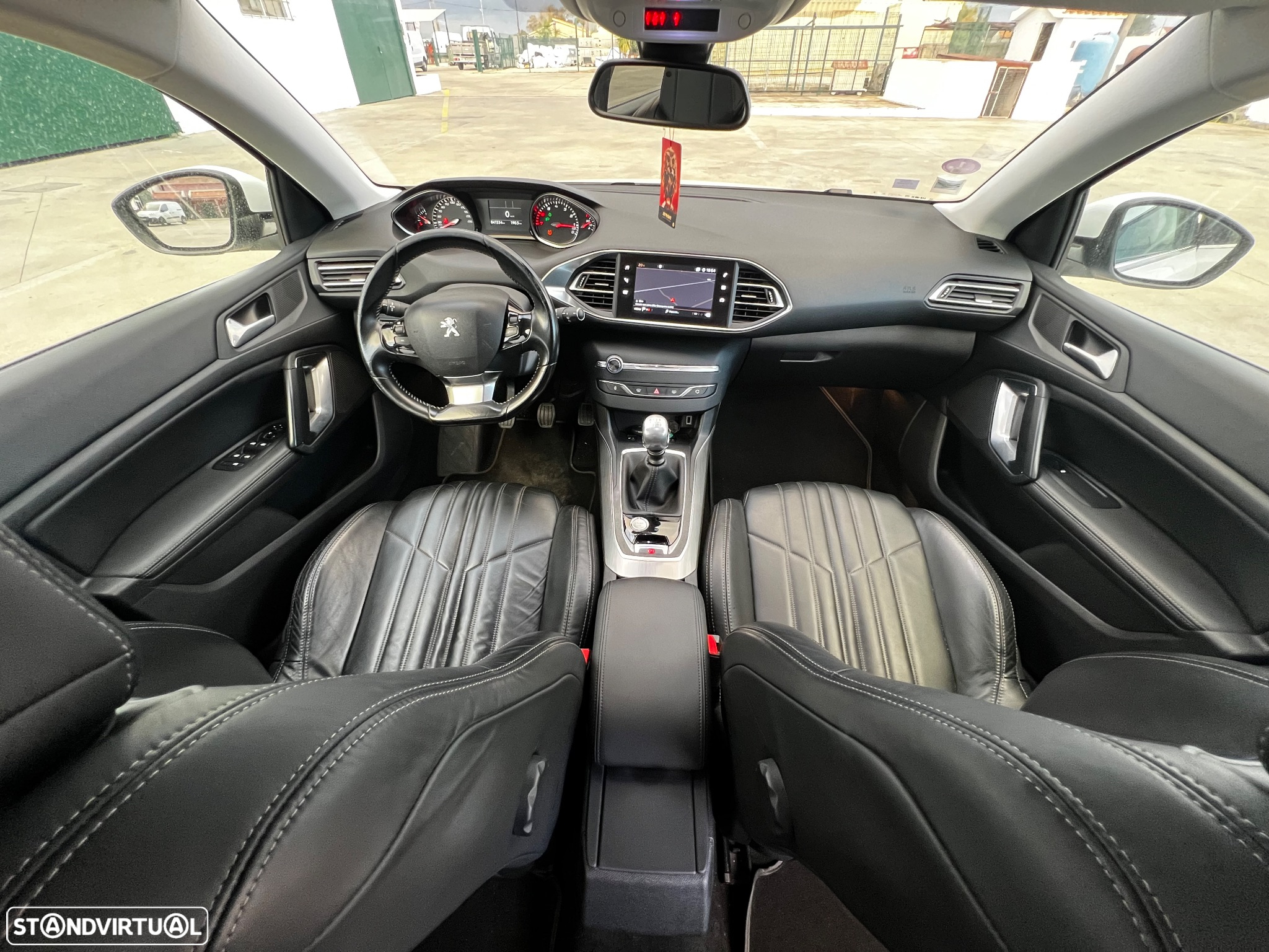 Peugeot 308 SW 1.2 PureTech Allure Full LED - 9