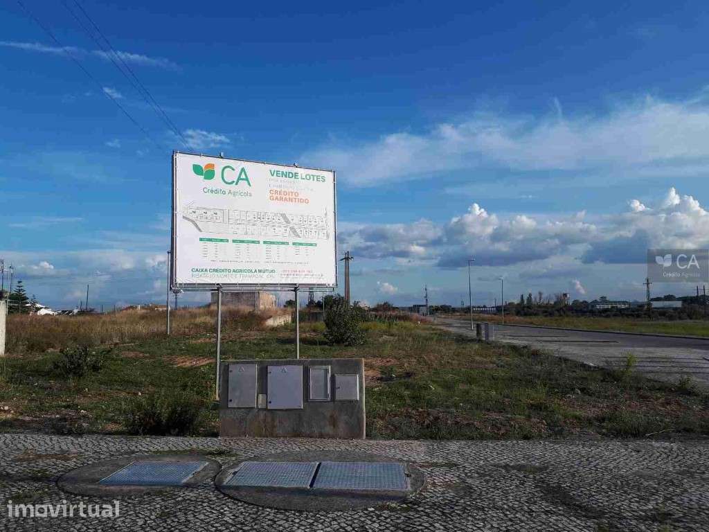 Lote de terreno para construção - Grande imagem: 2/2