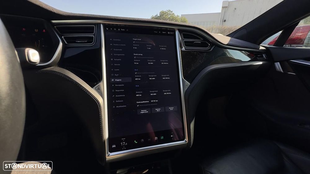 Tesla Model S 85D - 34