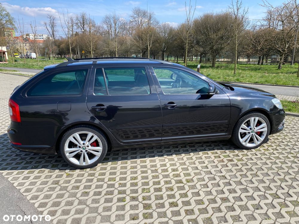 Skoda Octavia 2.0 TDI DPF RS - 4