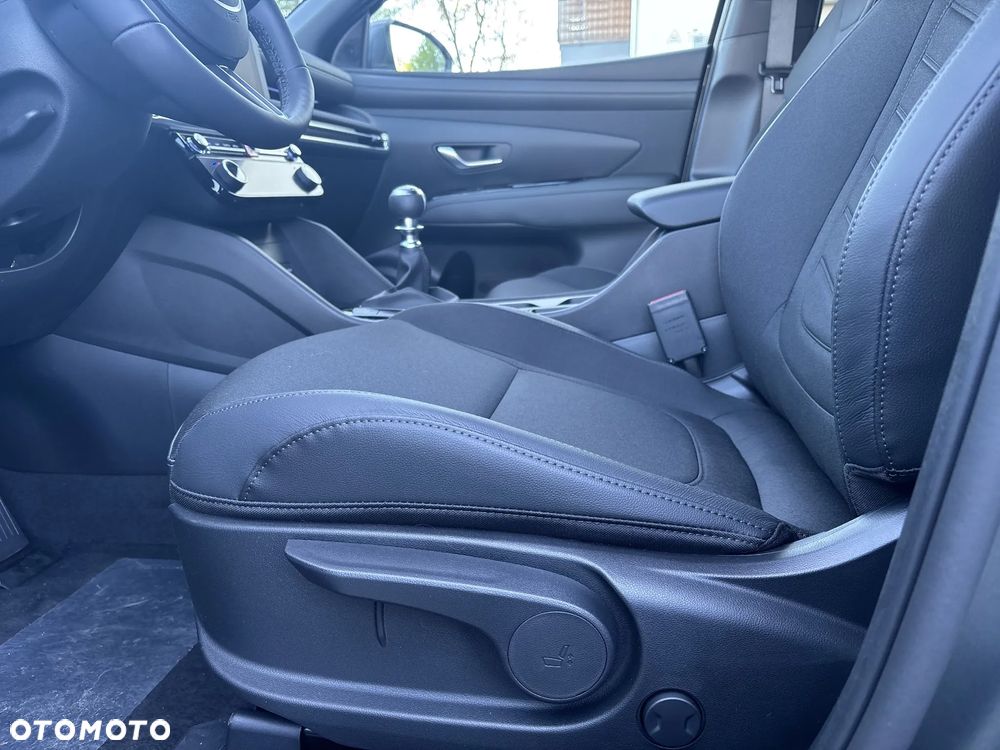 Hyundai Tucson 1.6 T-GDi Smart 2WD - 12