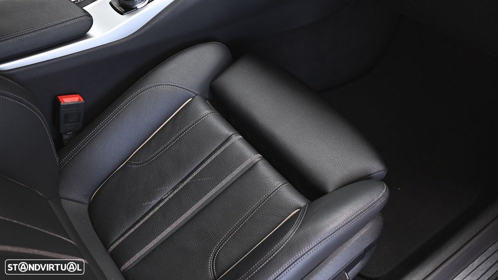 BMW 520 d Pack Desportivo M Auto - 37