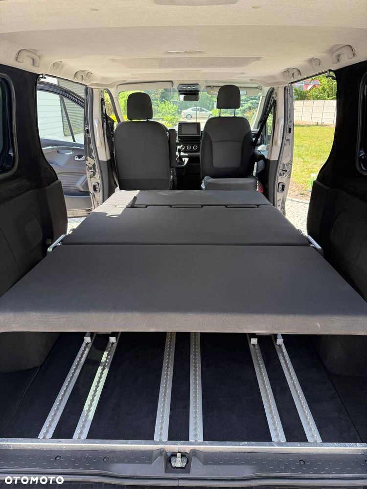 Renault Trafic - 11