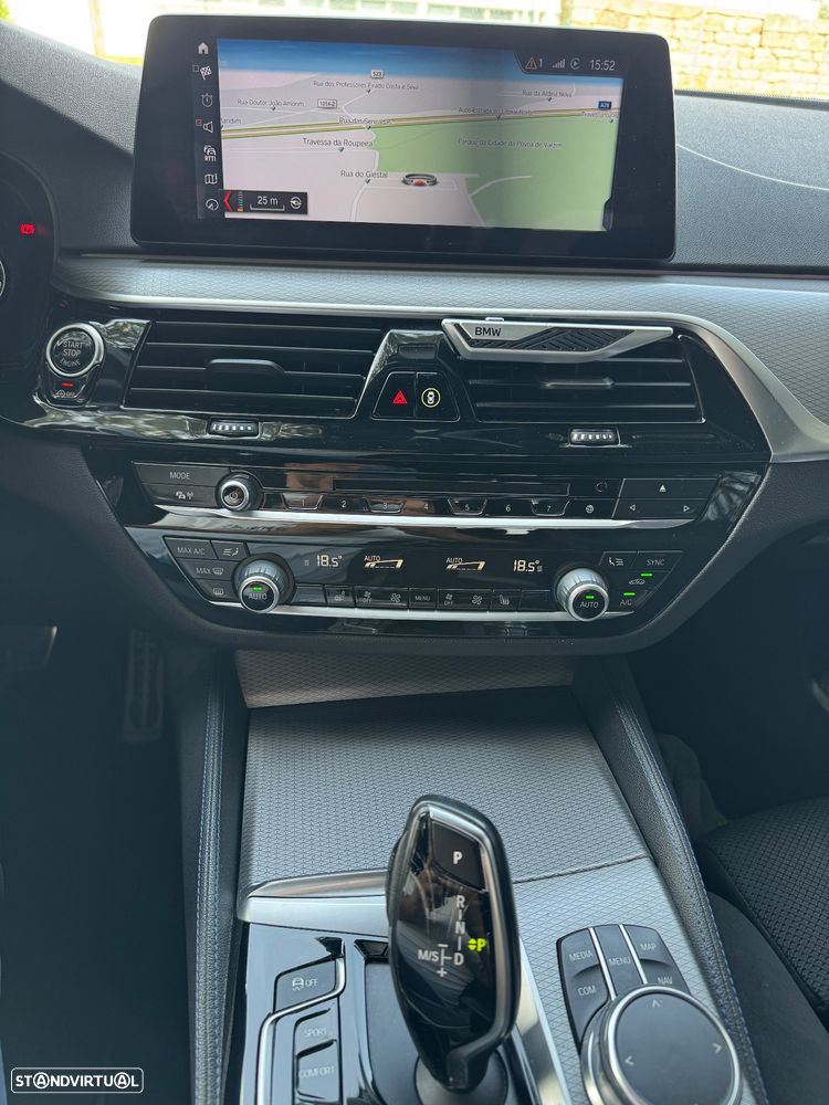 BMW 520 d Pack M Auto - 23