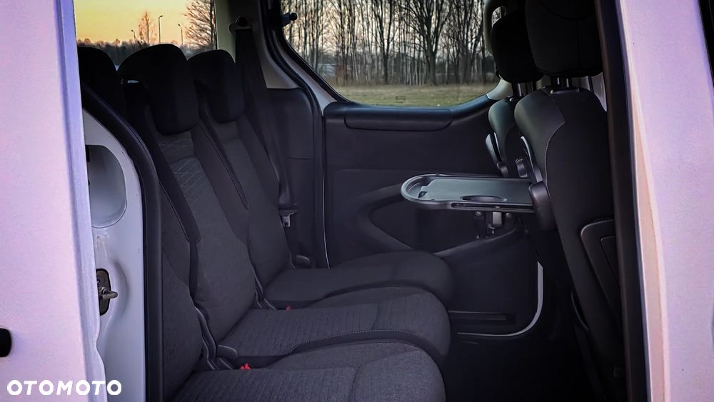 Citroën Berlingo Multispace PureTech 110 SHINE - 11