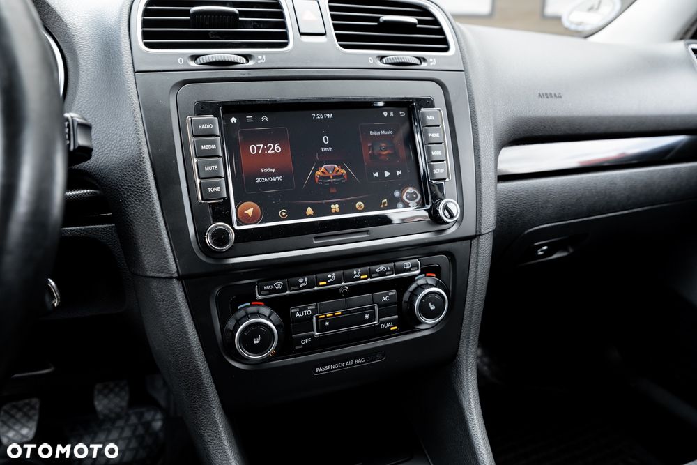 Volkswagen Golf 1.6 Comfortline - 35