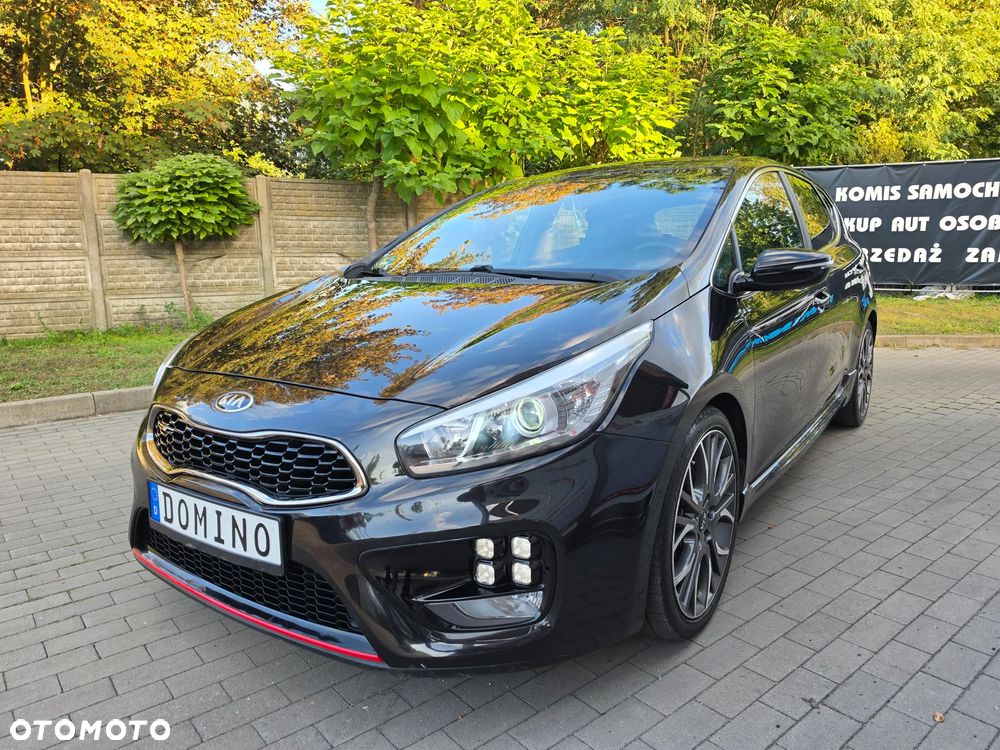 Kia Ceed - 1