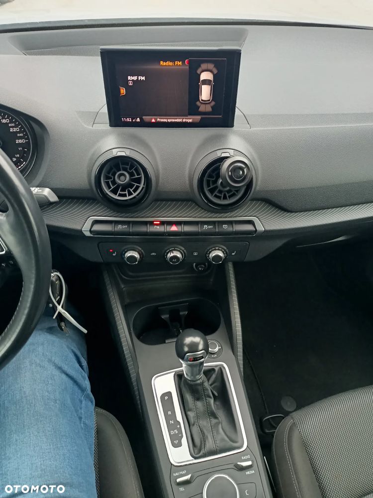 Audi Q2 1.6 TDI S tronic sport - 8