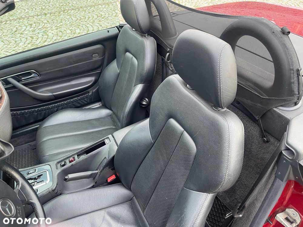 Mercedes-Benz SLK - 12