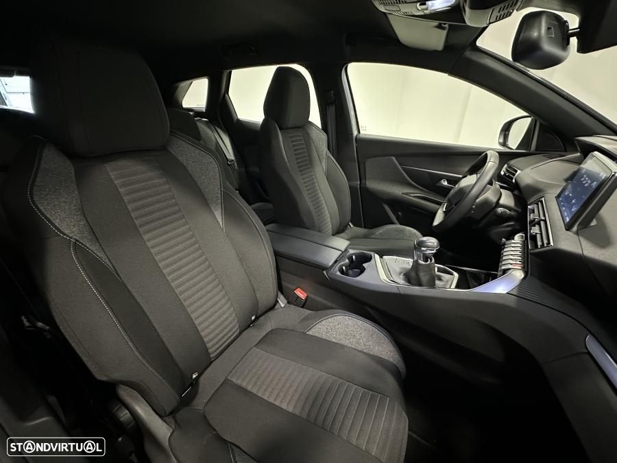 Peugeot 3008 1.2 PureTech Active Pack - 24