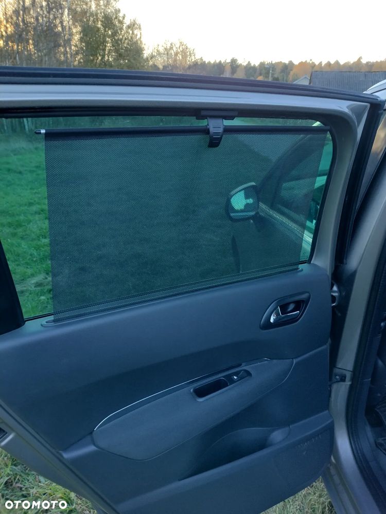 Peugeot 5008 1.6 HDi Active 7os - 29