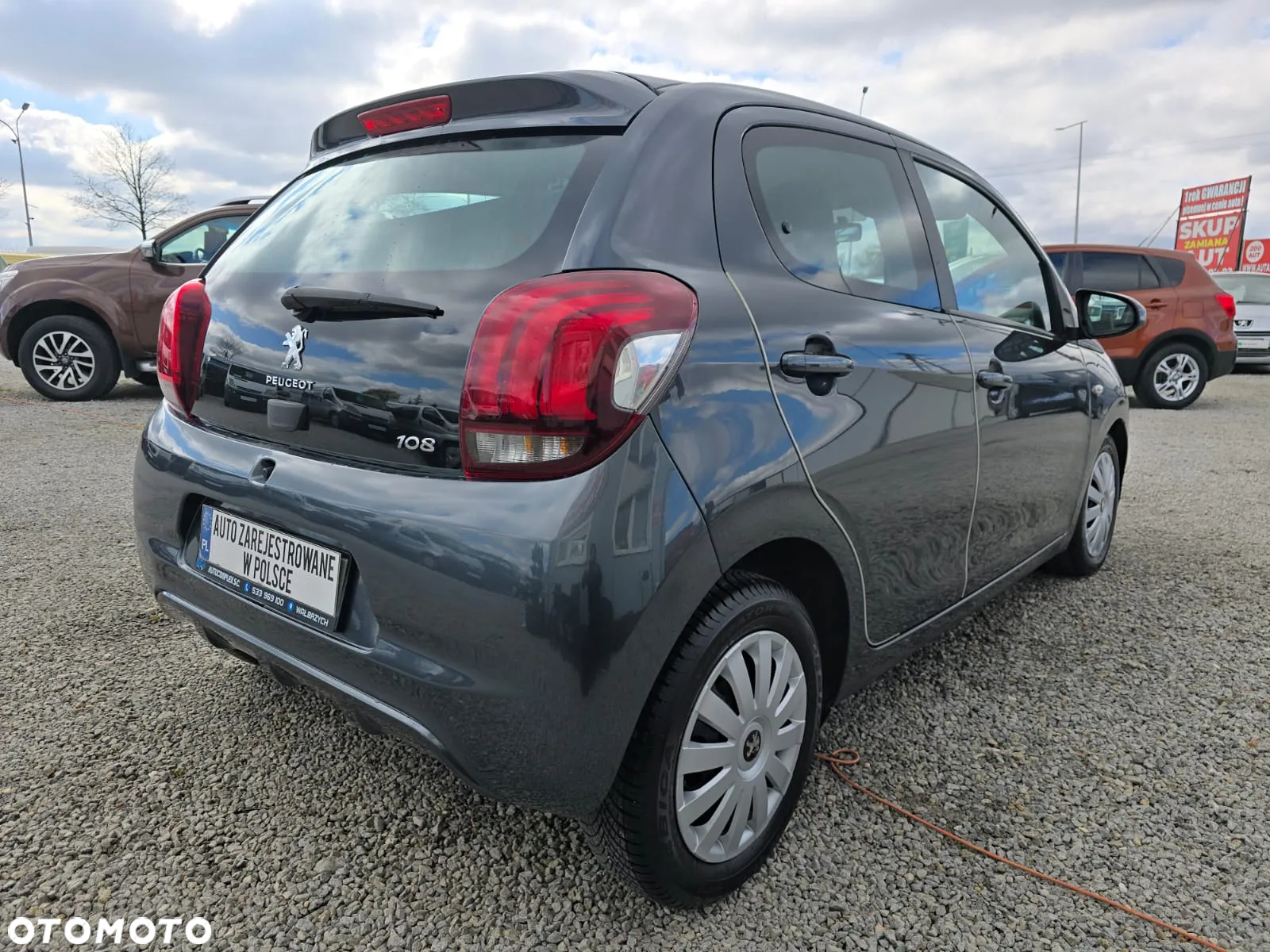 Peugeot 108 - 12