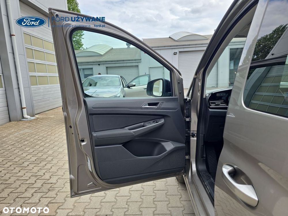 Ford Tourneo Connect Grand 2.0 EcoBlue Titanium - 21