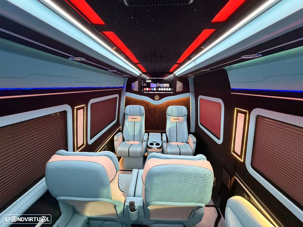 Mercedes-Benz Sprinter - 27