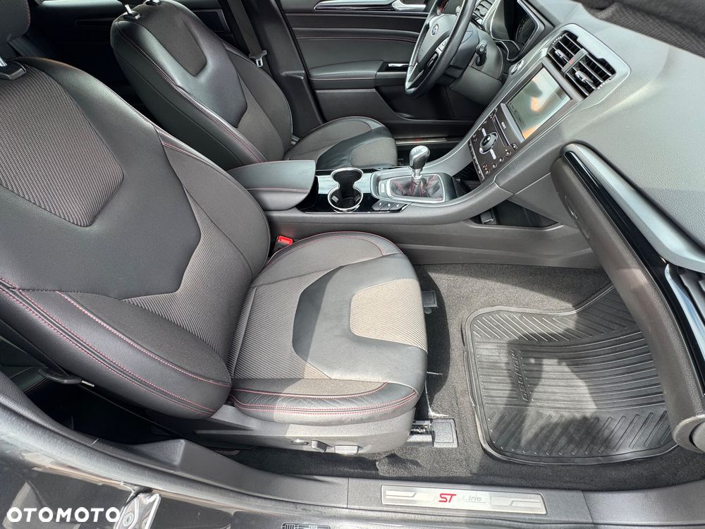 Ford Mondeo 2.0 TDCi ST-Line X - 28