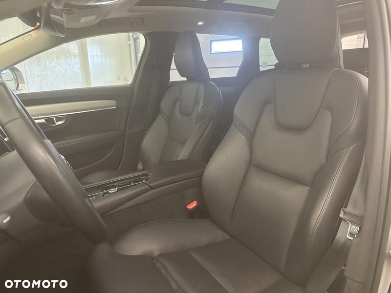 Volvo V90 B5 D AWD Ultimate Dark - 11