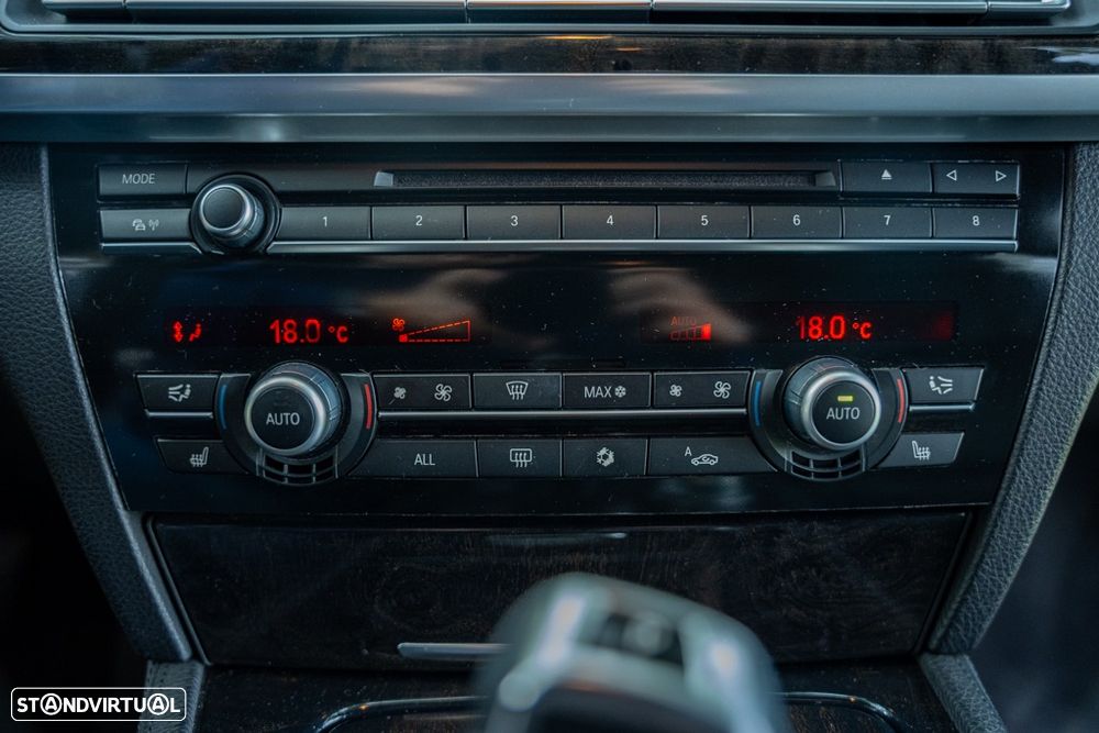 BMW 740 d Pack M - 20