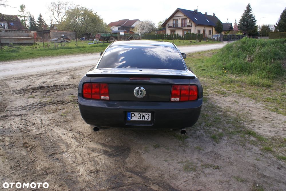 Ford Mustang - 9