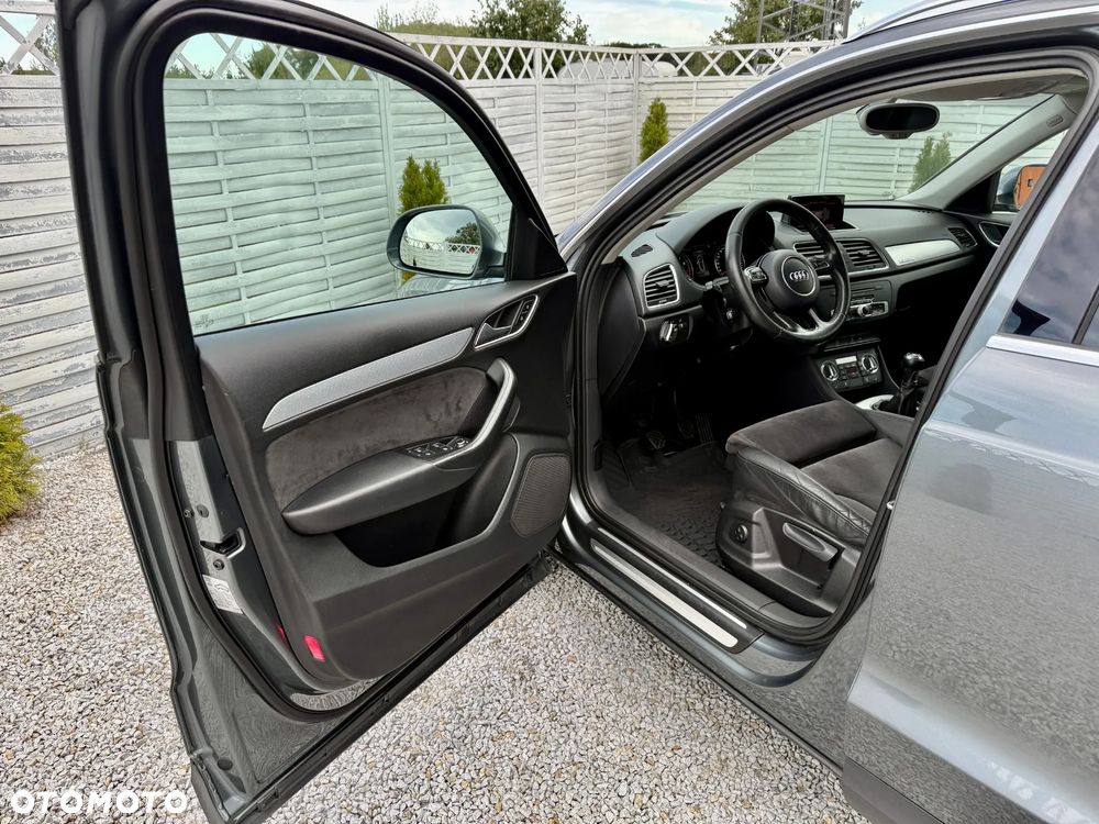 Audi Q3 2.0 TFSI Quattro - 30
