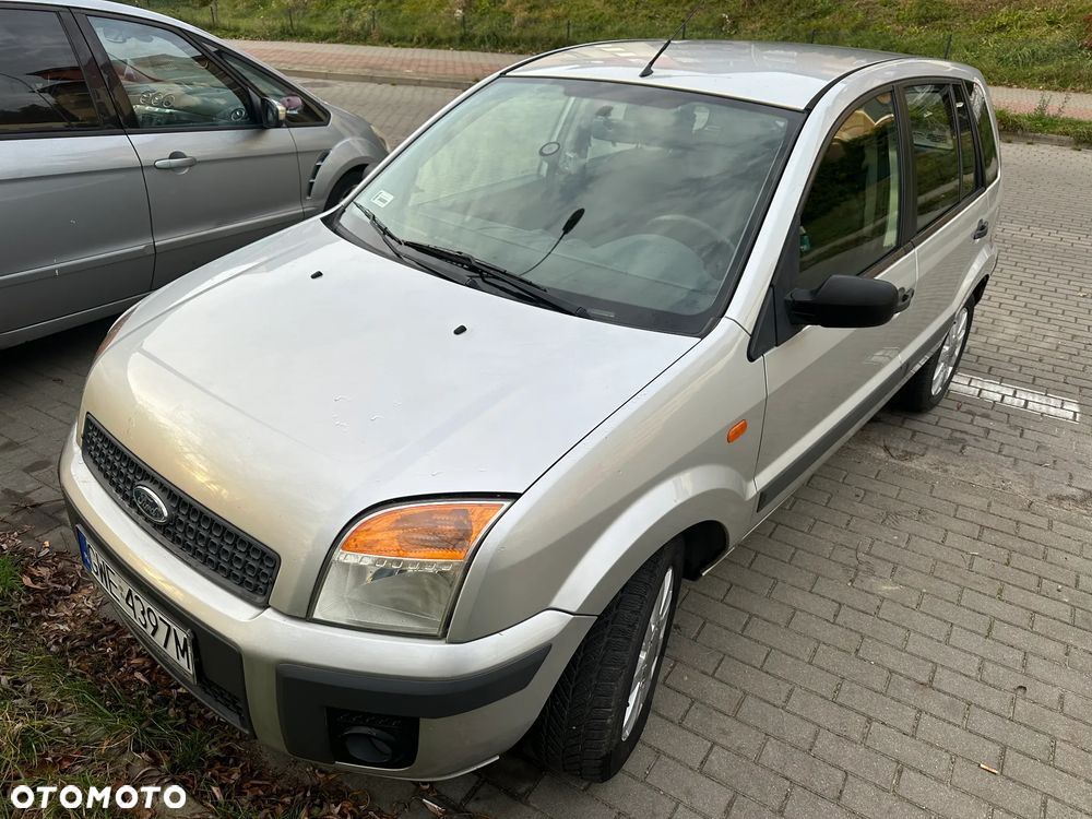 Ford Fusion 1.4 TDCI Ambiente - 2