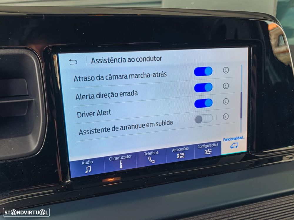Ford Transit Courier Active - 19