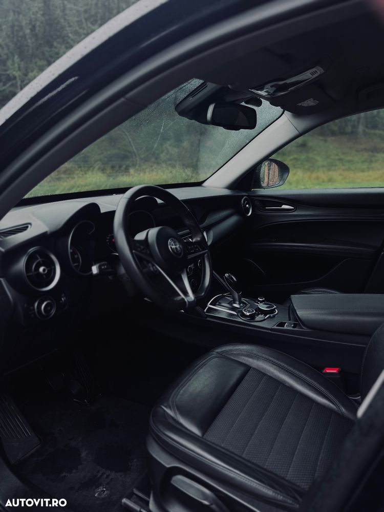 Alfa Romeo Stelvio 2.0 Turbo AWD AT8 Super - 6