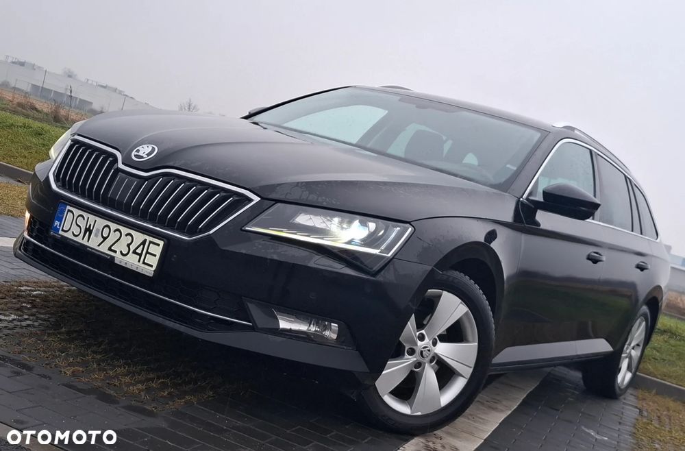 Skoda Superb 2.0 TDI Active DSG - 1
