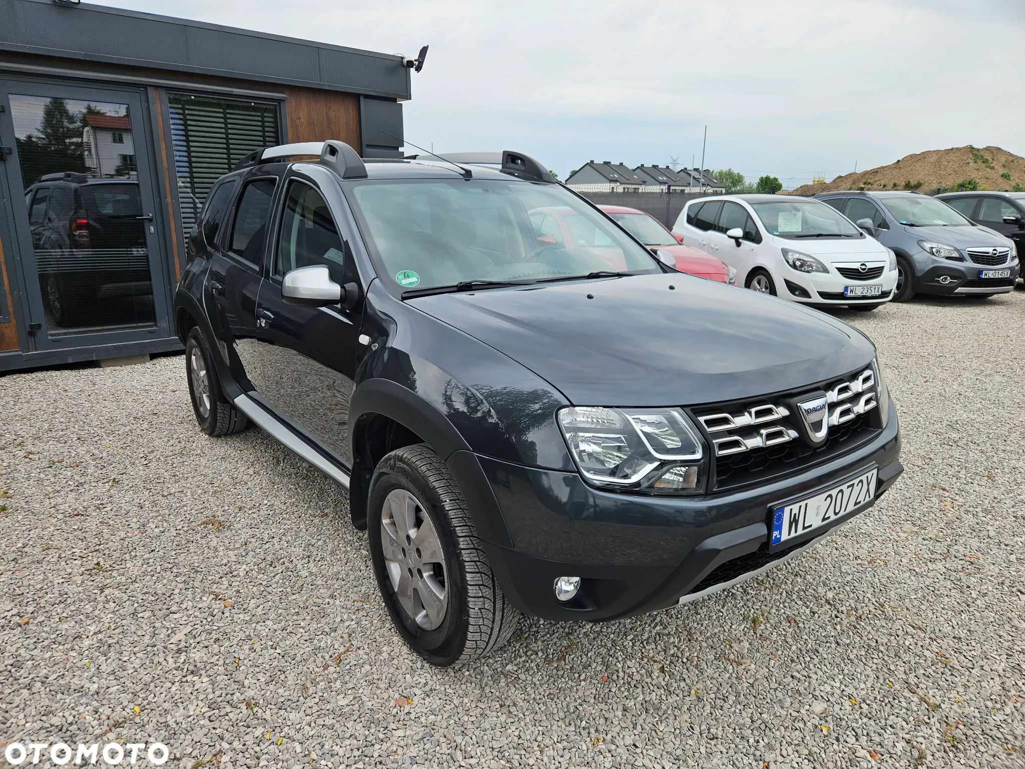 Dacia Duster 1.6 SCe Essential - 12
