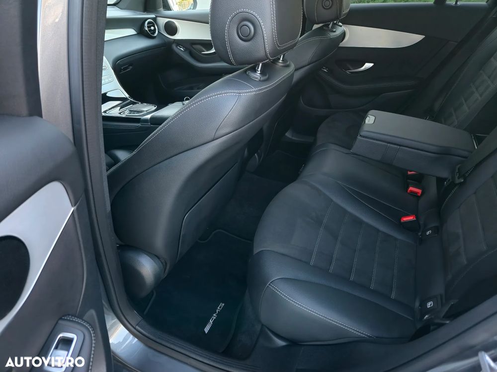 Mercedes-Benz GLC 300 e 4Matic 9G-TRONIC Edition AMG Line - 16