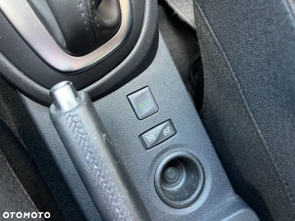 Renault Captur 1.2 Energy TCe Limited EDC - 18