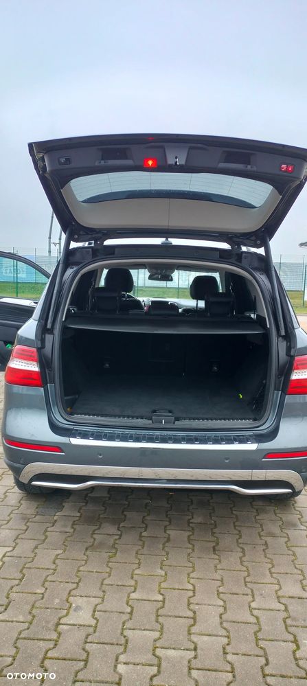 Mercedes-Benz ML 350 BlueTEC 4-Matic - 12