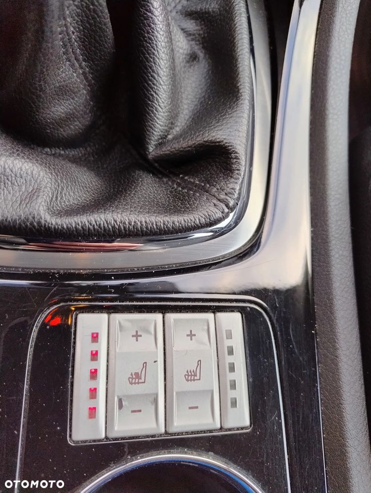 Ford Mondeo 2.0 TDCi Titanium - 16