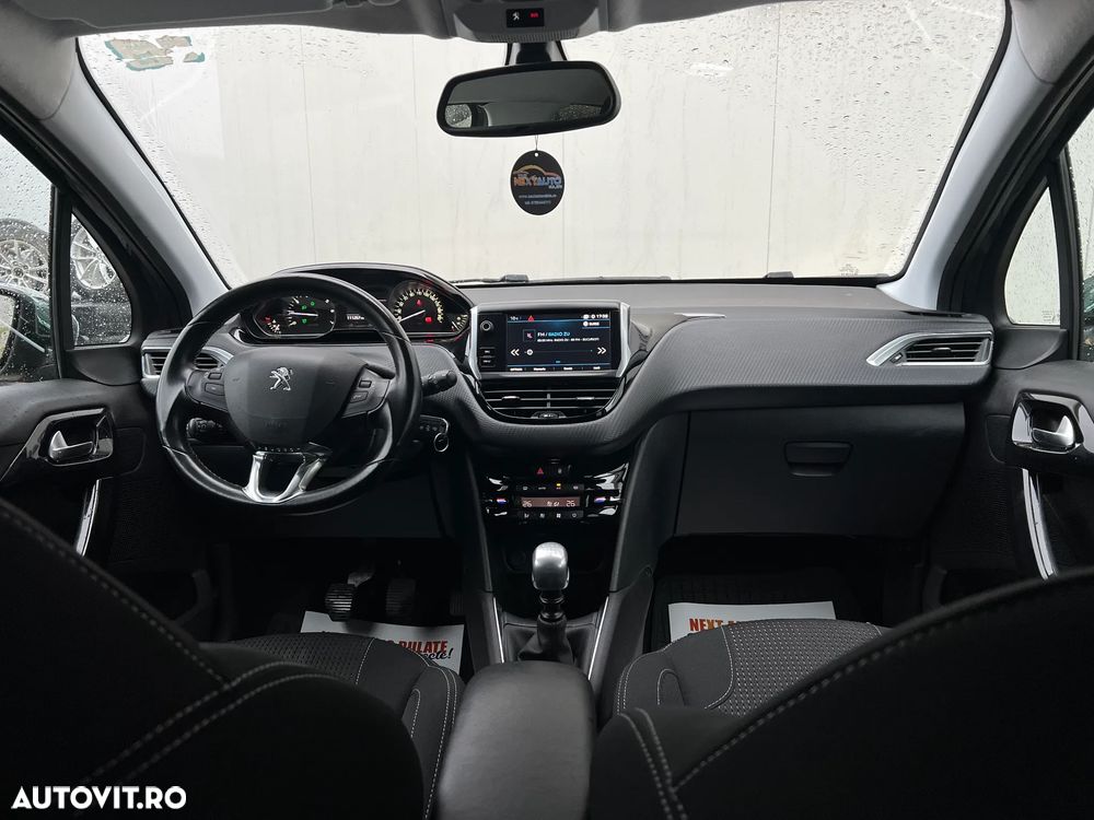 Peugeot 208 PureTech 110 Stop & Start Active - 9