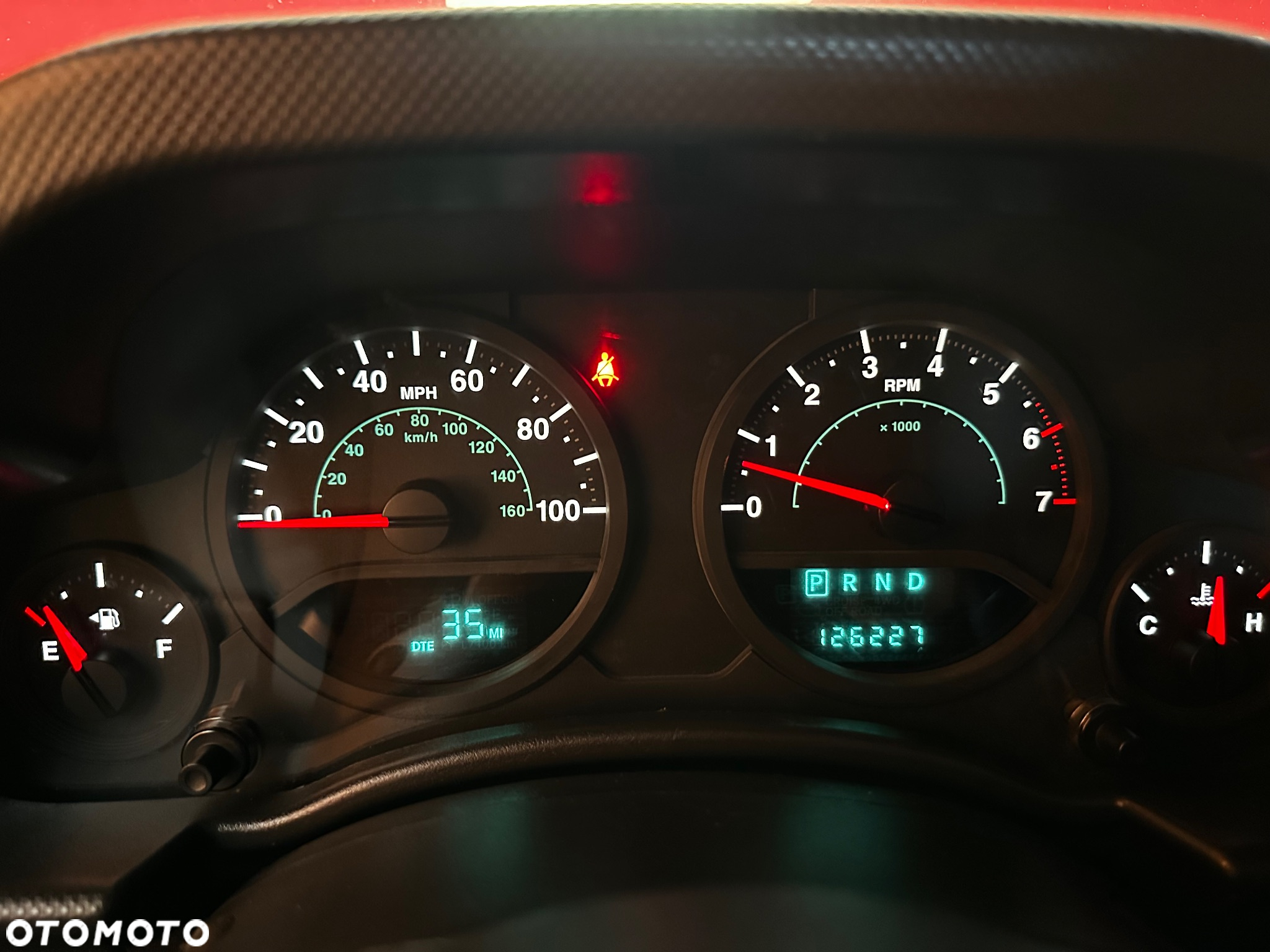 Jeep Wrangler 3.8 Sport - 24