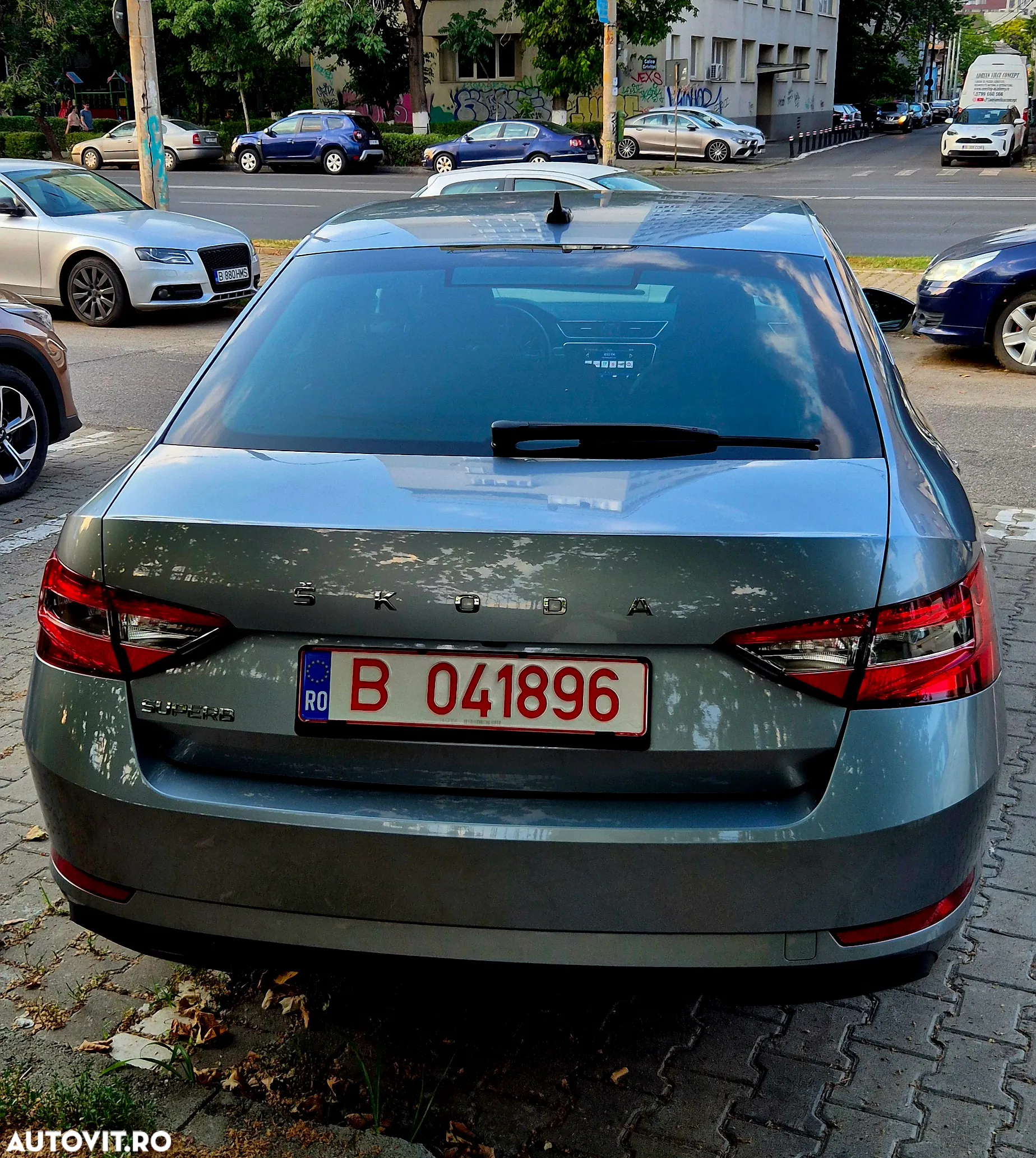 Skoda Superb 1.5 TSI DSG Style - 10