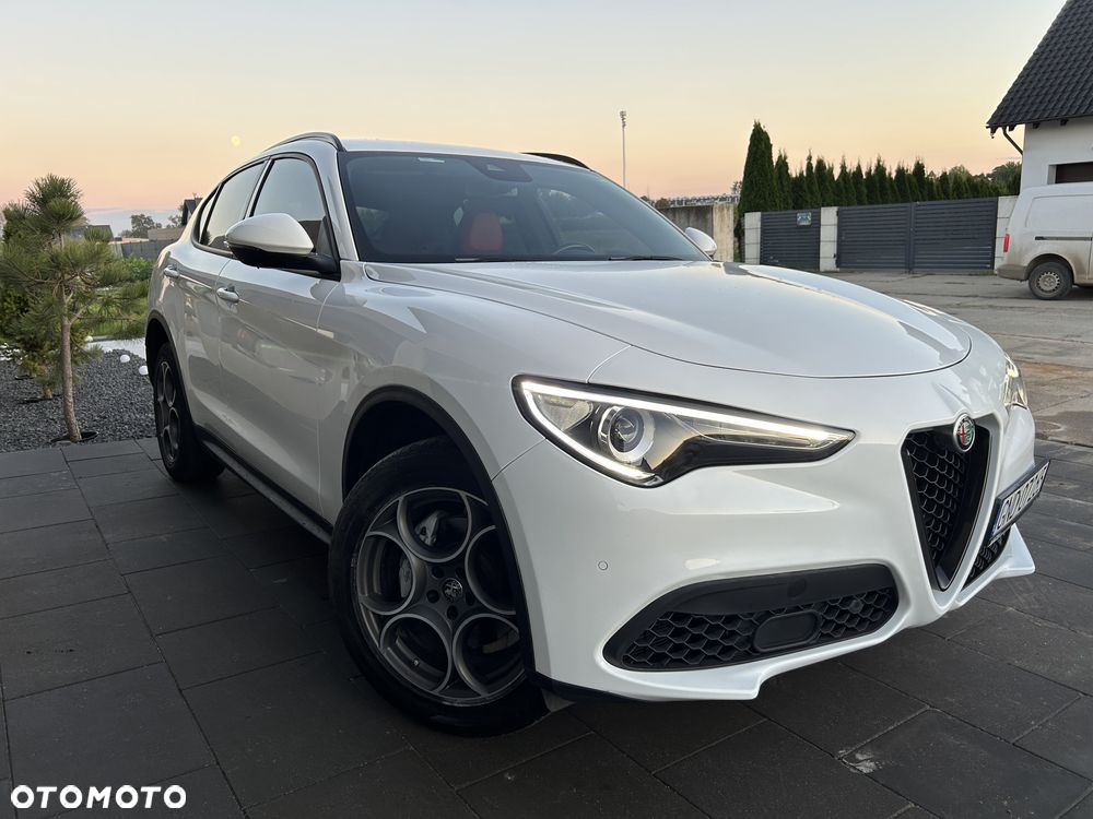 Alfa Romeo Stelvio - 3