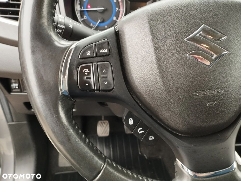 Suzuki Baleno 1.2 Premium - 20