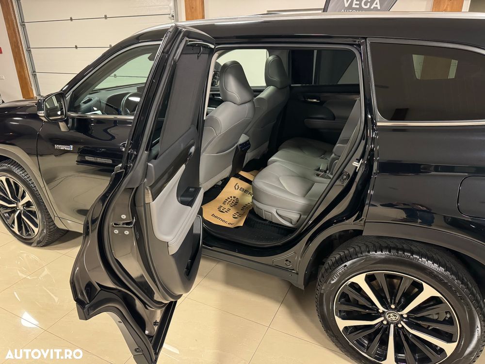 Toyota Highlander 2.5 L Hybrid Dynamic Force 248CP Luxury Pearly - 10