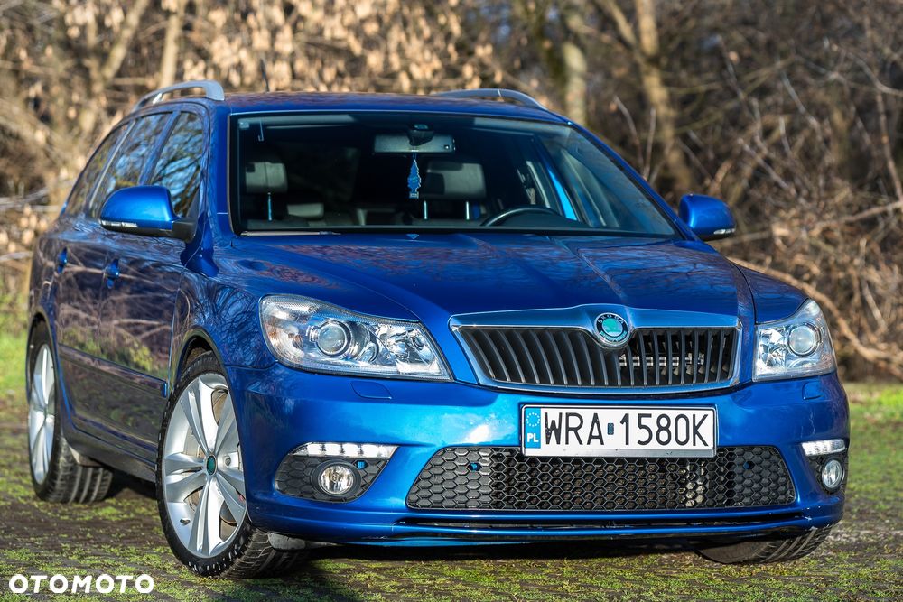 Skoda Octavia 2.0 TSI DSG RS - 7