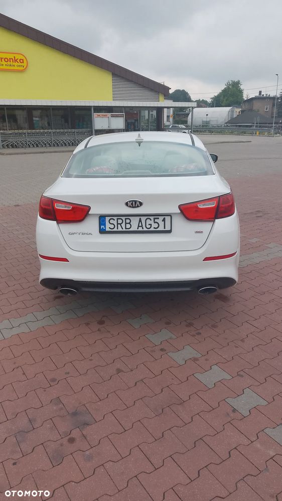 Kia Optima - 4