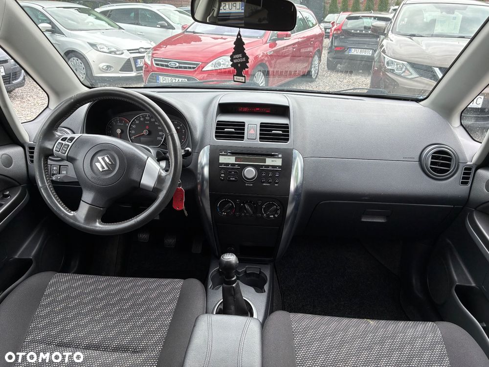 Suzuki SX4 1.6 VVT 4x2 Comfort - 13
