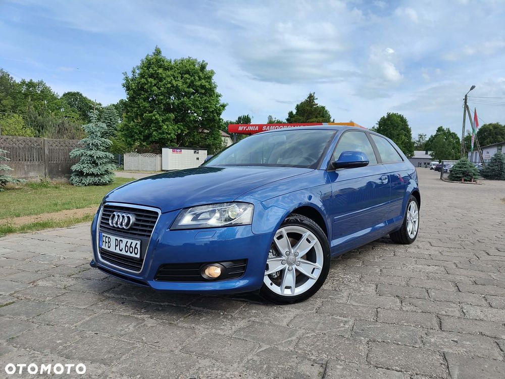 Audi A3 Sportback 1.8 TFSI S line Sportpaket - 2