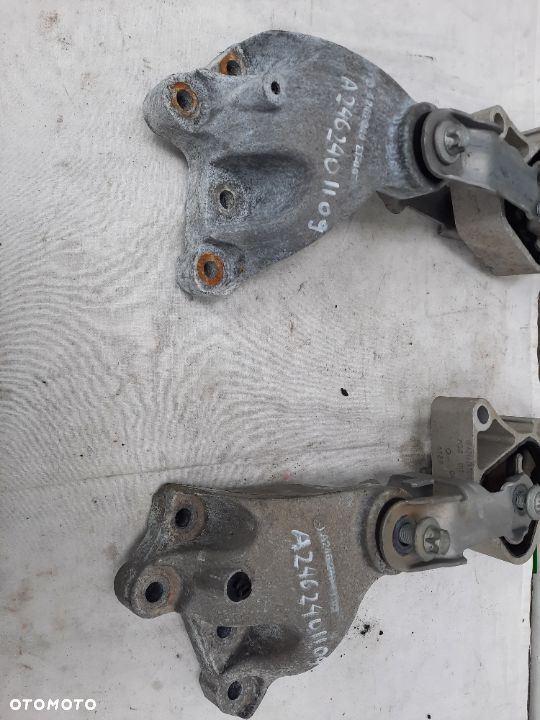 MERCEDES W117 W246 PODUSZKA SILNIKA ŁAPA 2.2D A2462401109 - 7