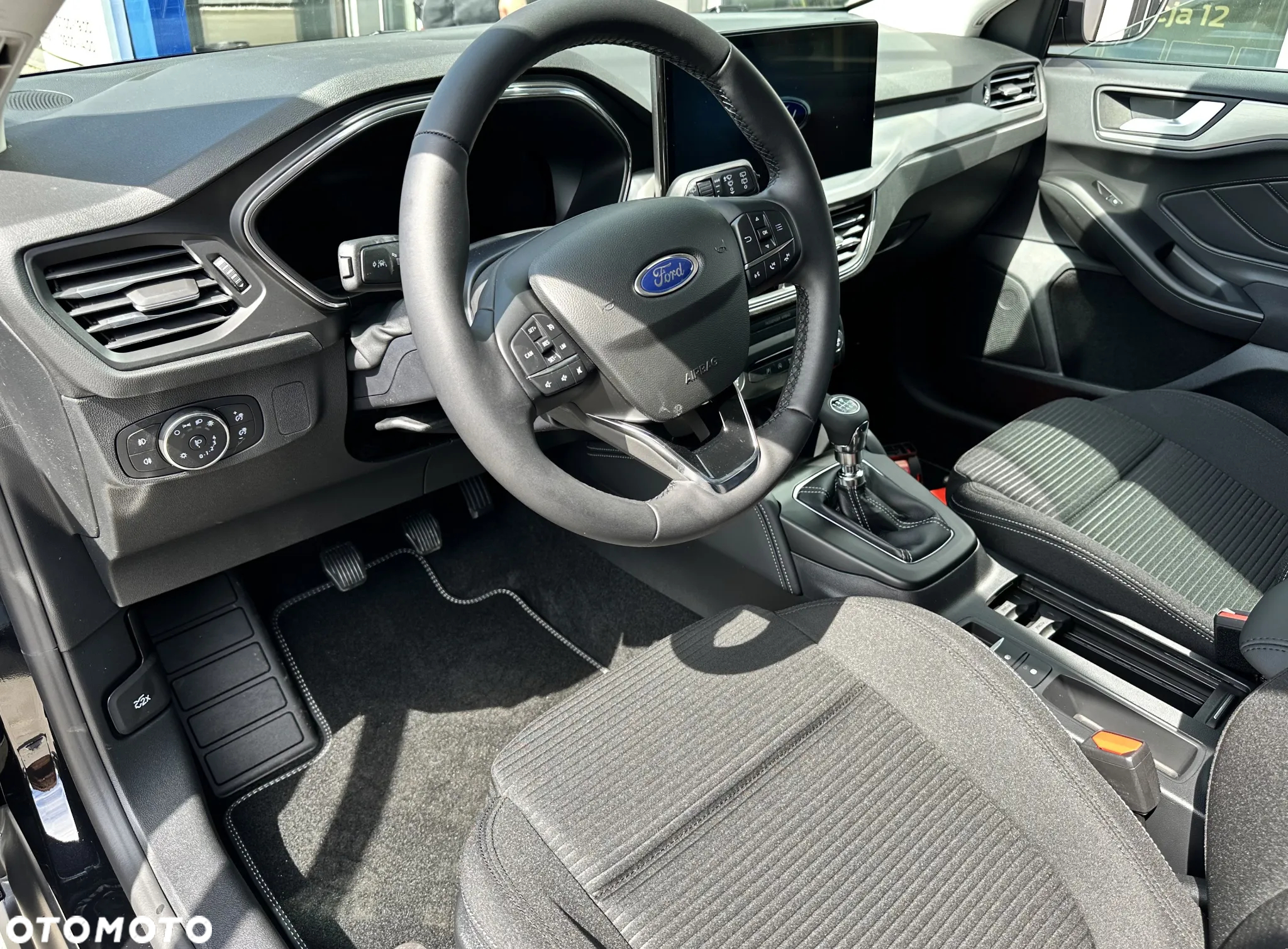 Ford Focus - 8